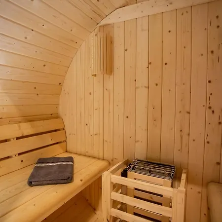 Exclusive Penthouse Old Town With Sauna And Jacuzzi