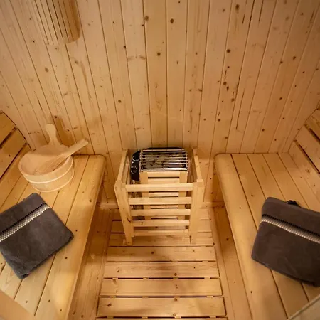 Exclusive Penthouse Old Town With Sauna And Jacuzzi Daire *